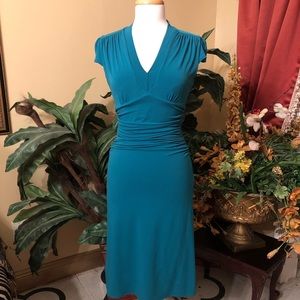 💫LAUNDRY V-Neck Dress